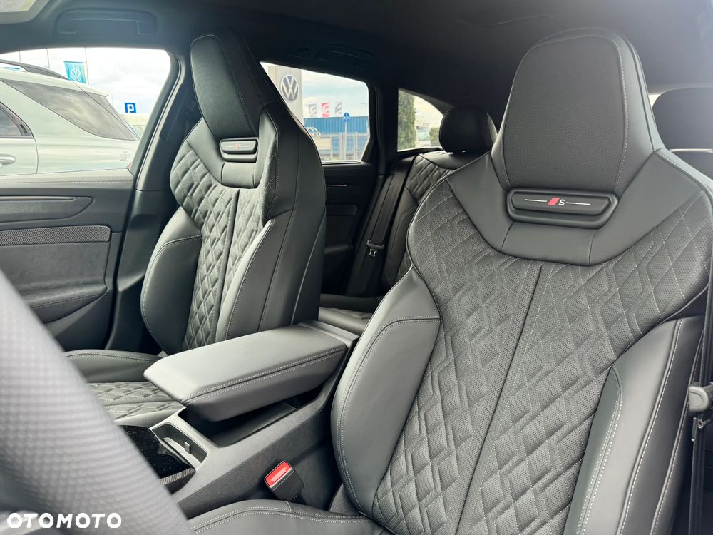 Audi A6 Avant TFSI mHEV Quattro S tronic - 32