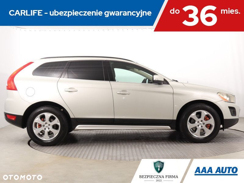 Volvo XC 60 - 8