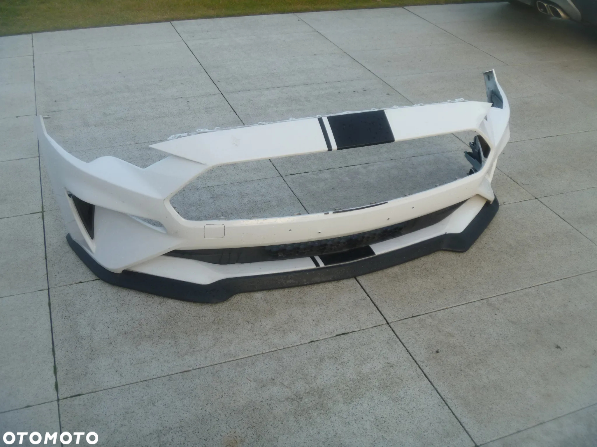 FORD MUSTANG VI 2015 LISTWA PROGOWA PRAWA LEWA  ORYGINAŁ - 13