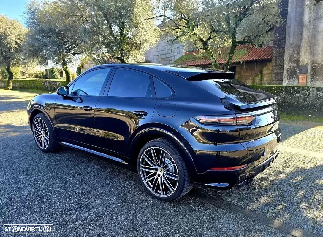 Porsche Cayenne Coupé - 12