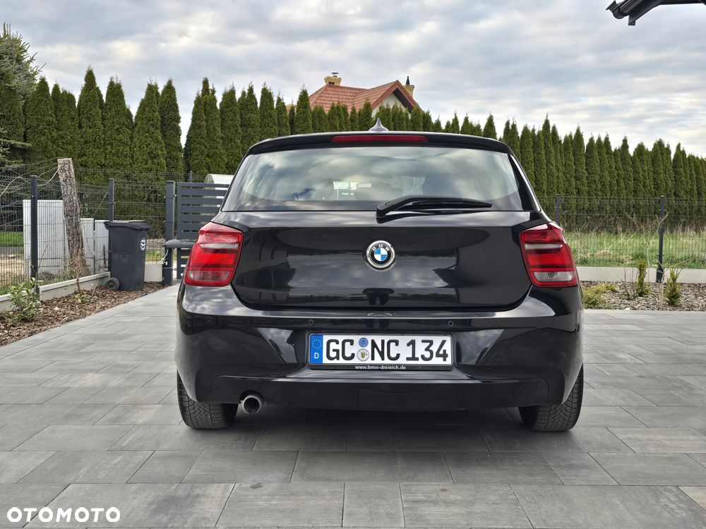 BMW Seria 1 116d DPF - 6