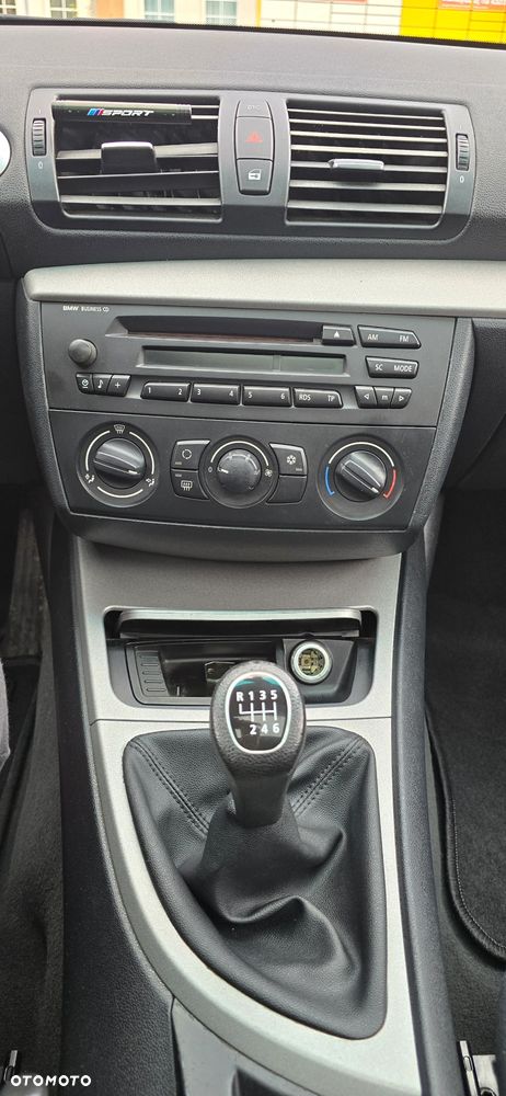 BMW Seria 1 - 12