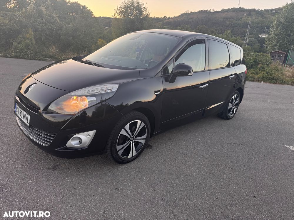 Renault Scenic - 11