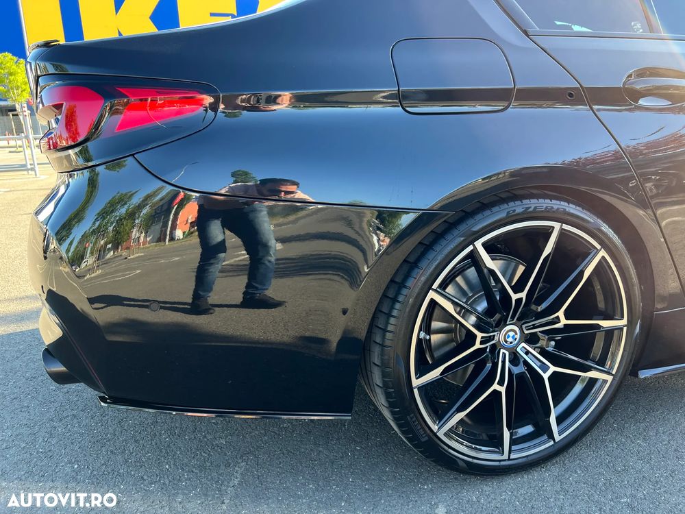 BMW Seria 5 530d Aut. M Sport Edition - 13