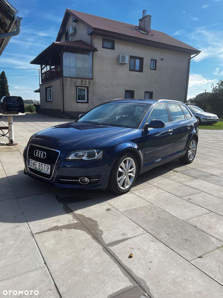 Audi A3 Sportback 1.6 TDI Ambition - 4