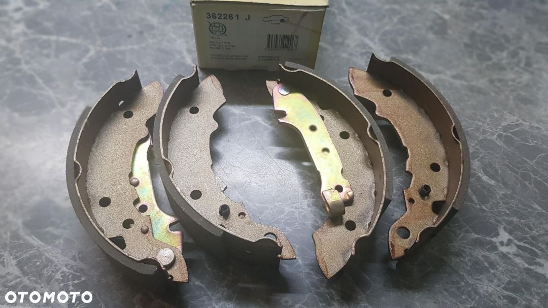 SZCZĘKI HAM 180x42 CITROEN LNA; PEUGEOT 104; RENAULT 12, 14, 15, 18, 18 , FUEGO 0.6-2.1D 10.69-06.88 - 1