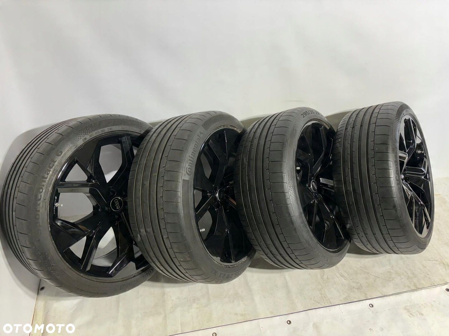 KOŁA ALUFELGI AUDI RSQ8 SQ8 Q8 295/35/ZR23 4M8601025AP 4M8601025AF - 4