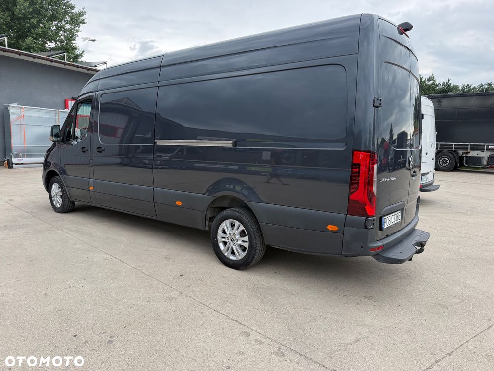 Mercedes-Benz Sprinter - 3