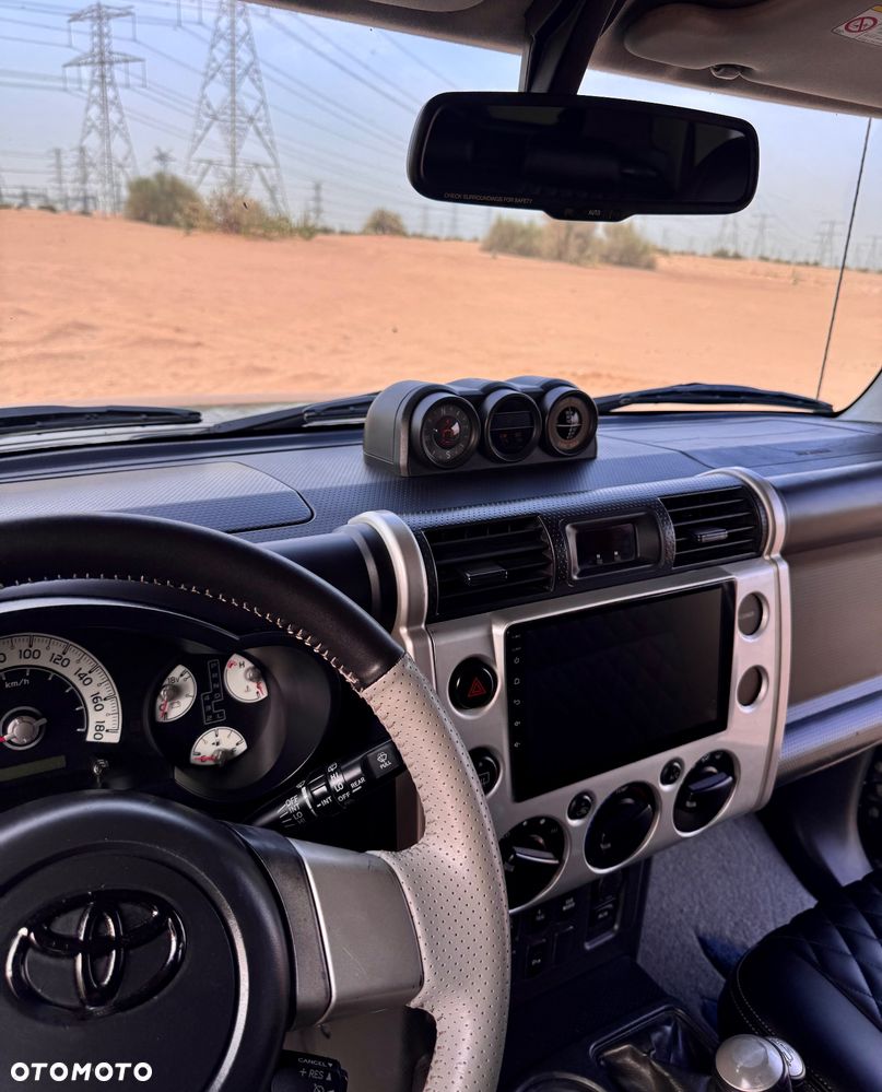 Toyota FJ - 30