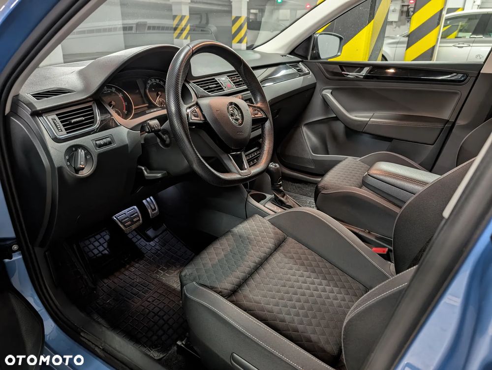 Skoda RAPID 1.0 TSI Style DSG - 3