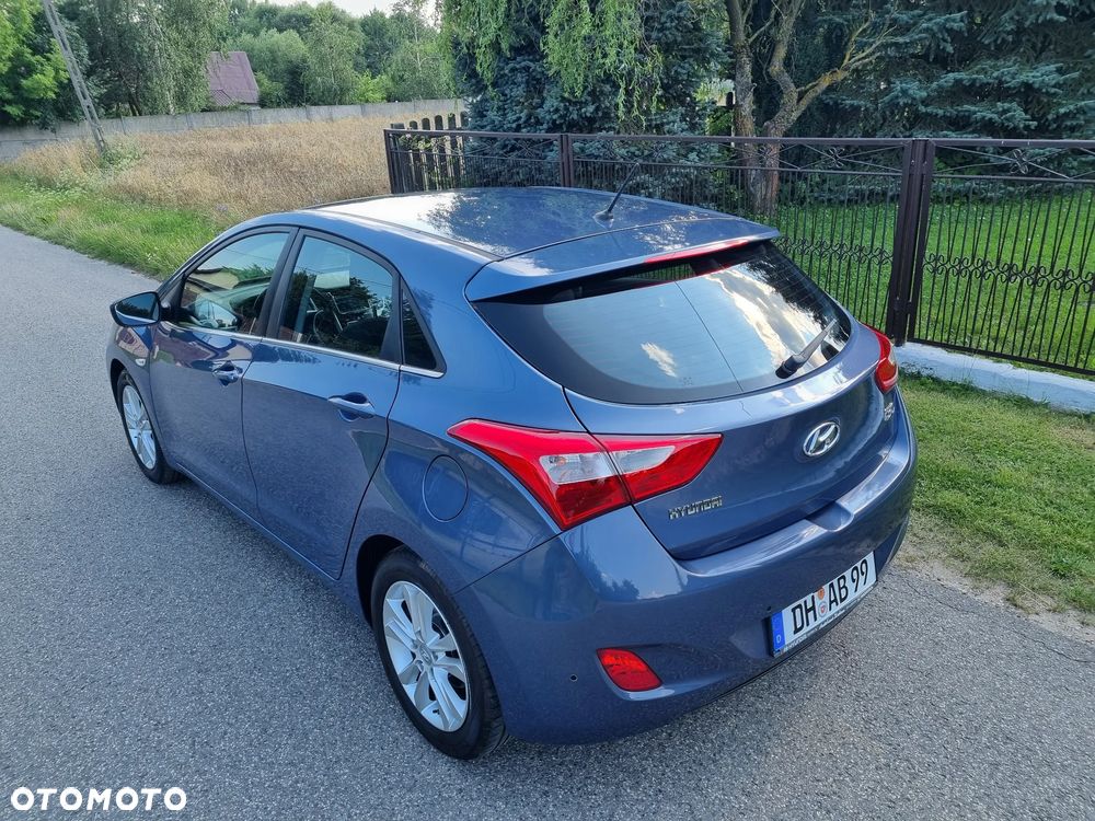 Hyundai i30 1.4 Premium - 4