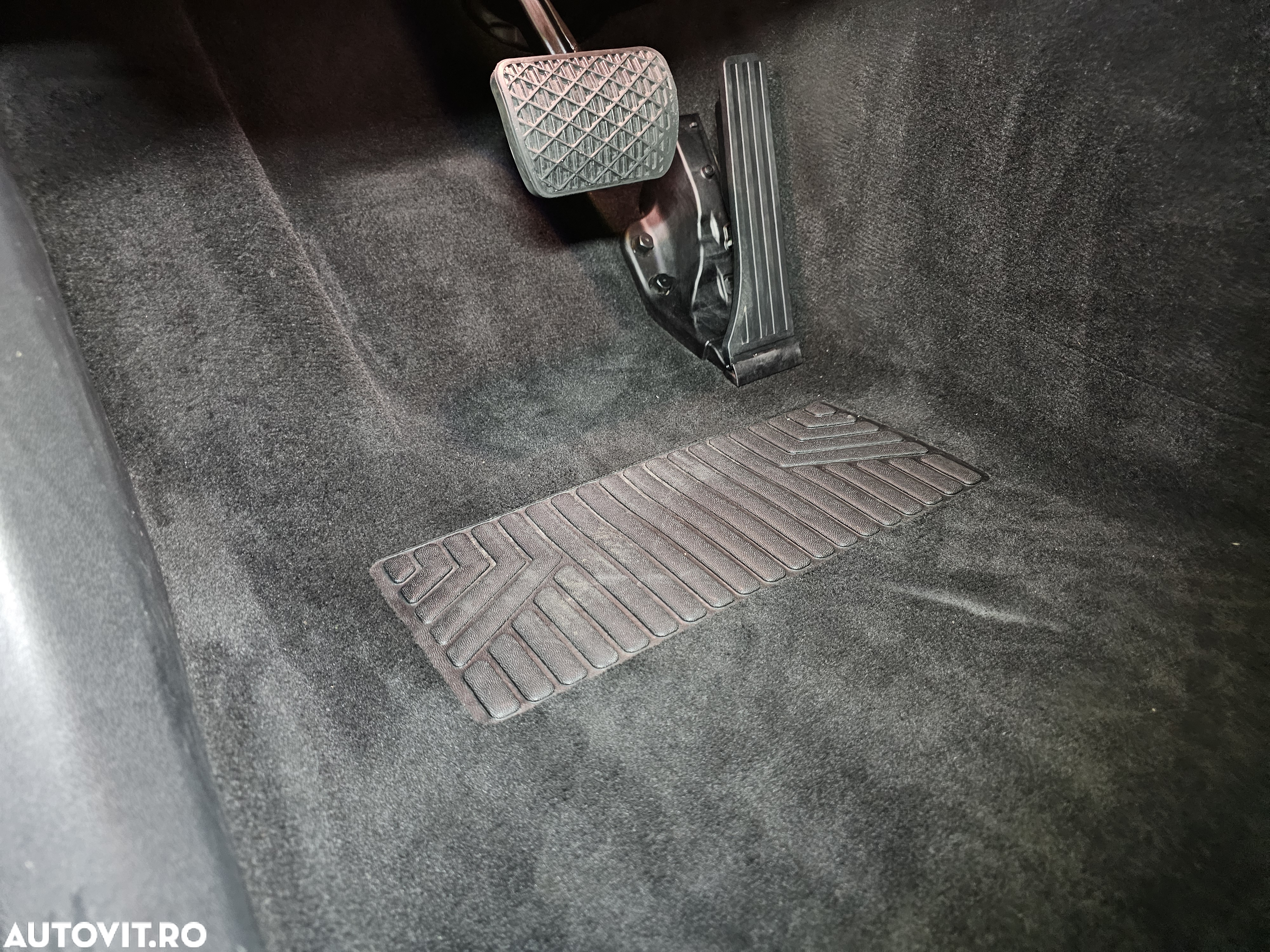 Mercedes-Benz E 220 d 9G-TRONIC Edition AMG Line - 39