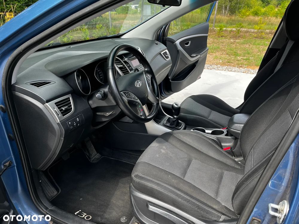 Hyundai i30 1.6 CRDi Comfort - 16