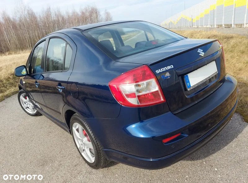 Suzuki SX4 1.6 VVT Comfort - 17