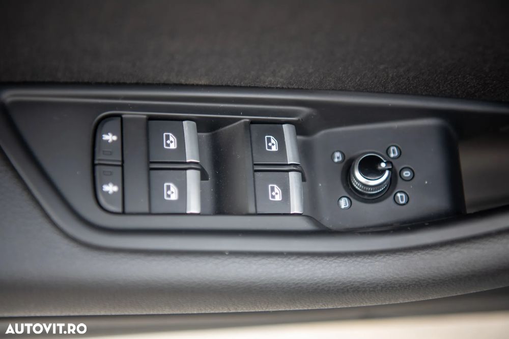 Audi A4 Avant 2.0 TDI quattro S tronic Sport - 17