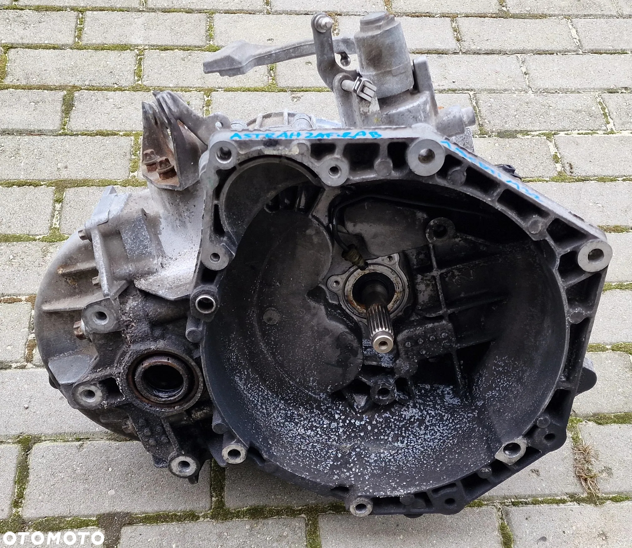 SKRZYNIA BIEGÓW OPEL ASTRA H ZAFIRA B  1.9 CDTI M32 - 2