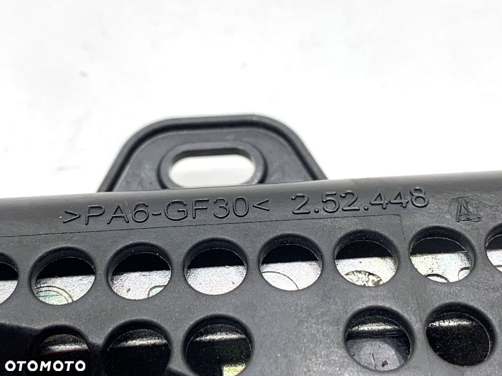 KLAMKA ZEWNĘTRZNA PRAWY TYŁ  RENAULT CAPTUR I (J5_, H5_) 2013 - 2022 0.9 TCe 90 66 kW [90 KM] - 3