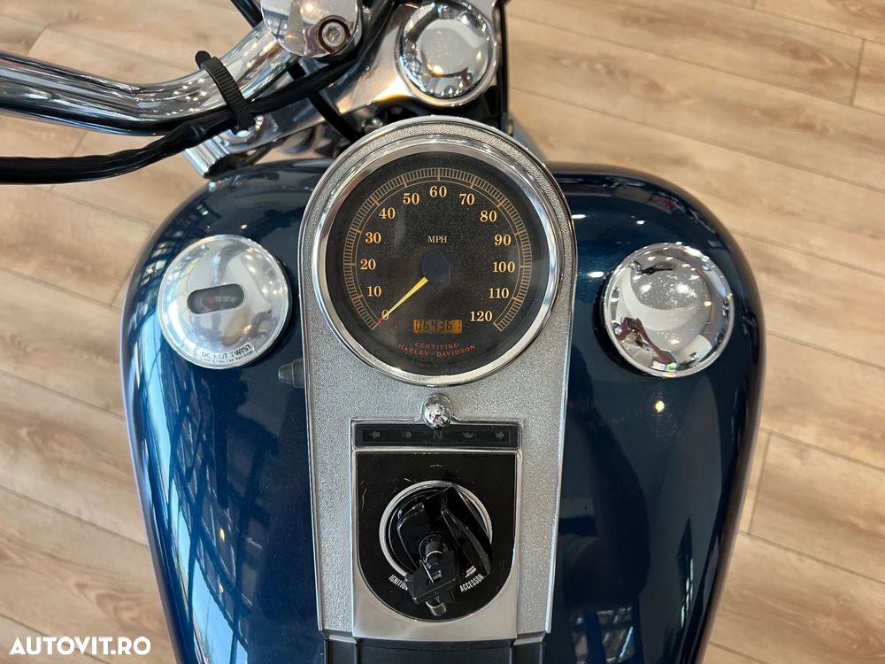 Harley-Davidson Dyna Wide Glide - 17