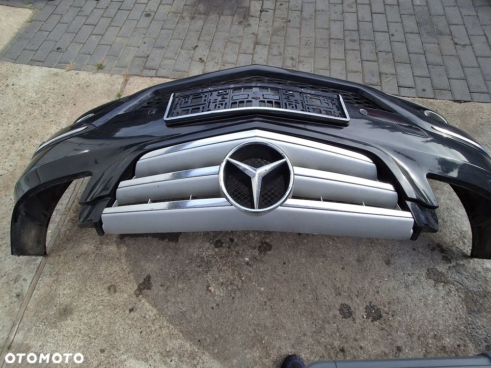 MERCEDES B-KLASA W245 ZDERZAK PO LIFCIE NA PDC CHROM Z GRILLEM KOLOR 191 DO MONTAŻU - 14