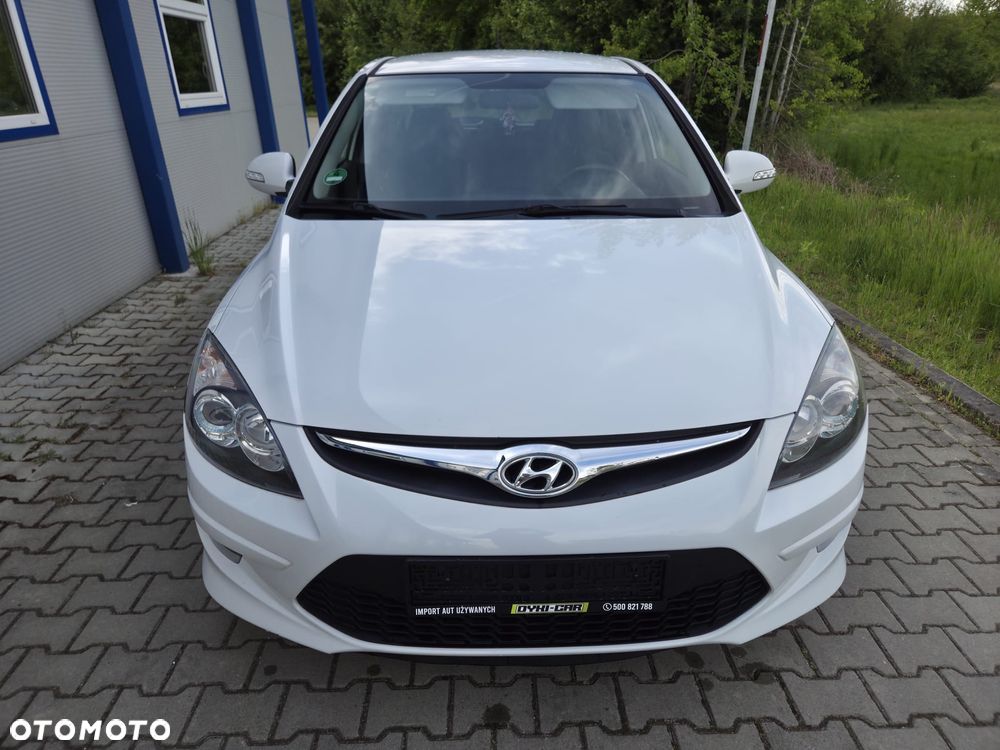 Hyundai i30 1.4 FIFA WM Edition - 8