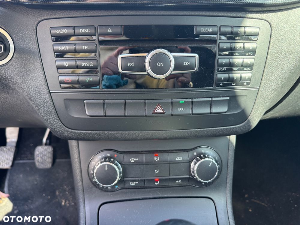 Mercedes-Benz Klasa B 200 CDI - 19