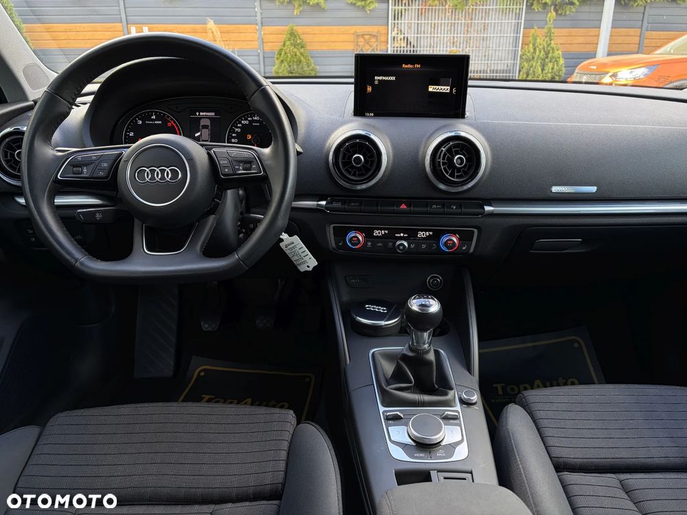 Audi A3 Sportback 2.0 TDI Ambiente - 31