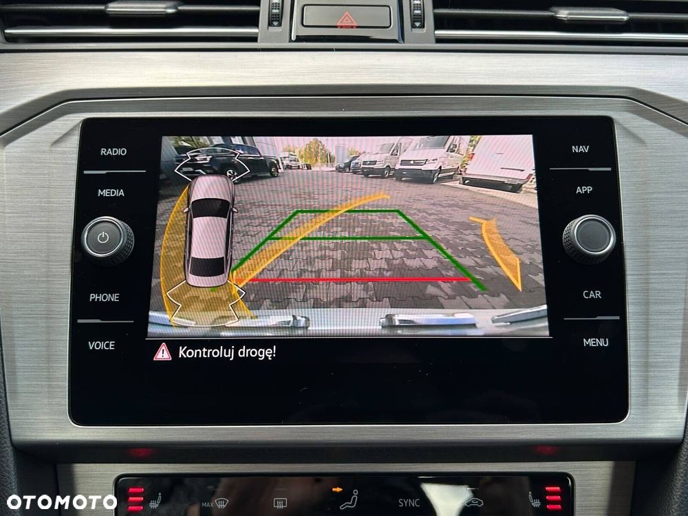 Volkswagen Passat 1.5 TSI EVO Essence DSG - 28