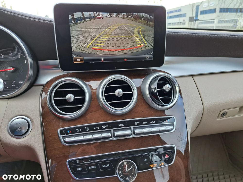 Mercedes-Benz Klasa C 300 7G-TRONIC Avantgarde - 11