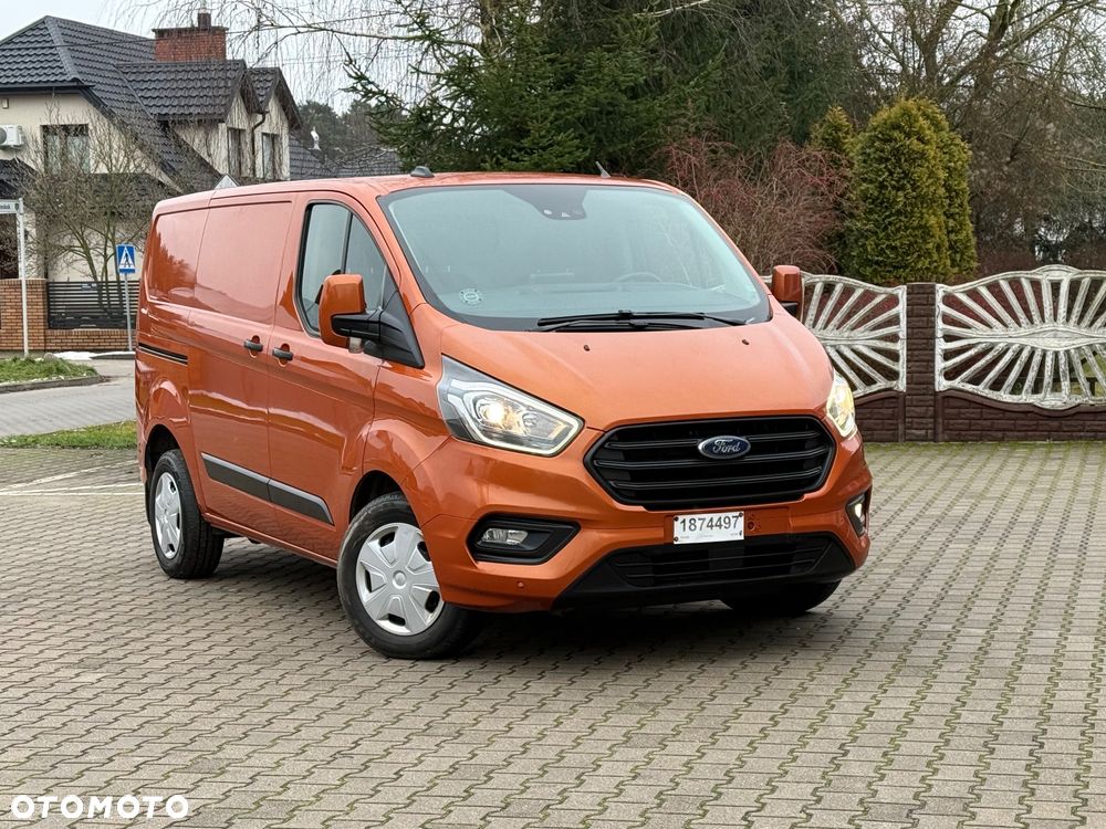Ford TRANSIT CUSTOM - 2