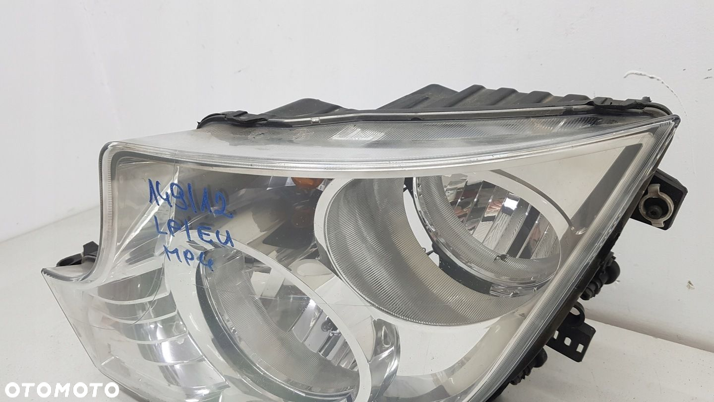 MERCEDES ACTROS MP4 LAMPA LEWY PRZÓD EU - 2