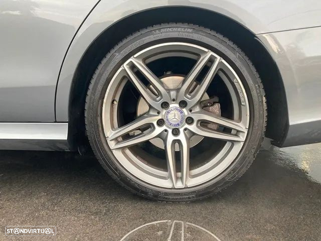 Mercedes-Benz E 220 d AMG Line - 12