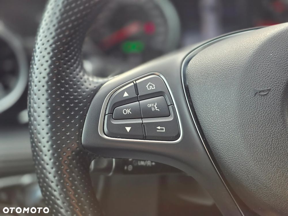 Mercedes-Benz Klasa V 220 d 9G-Tronic (d³ugi) - 28