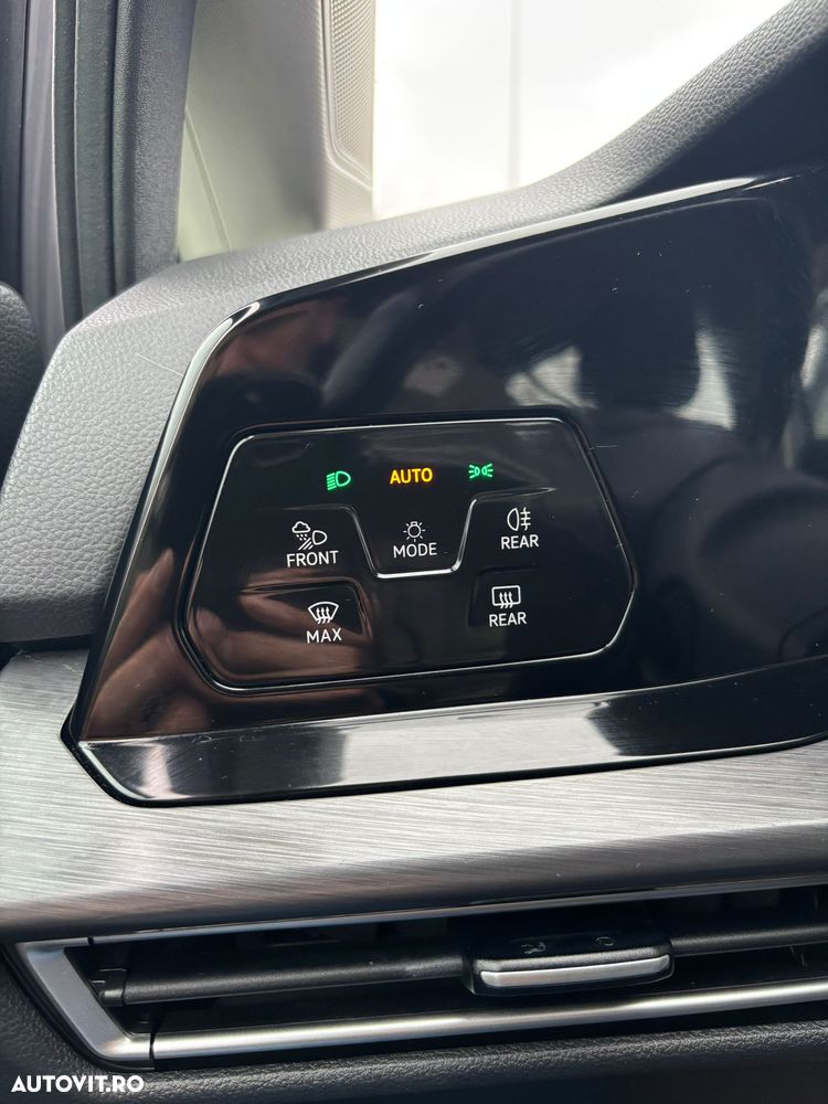 Volkswagen Golf 2.0 TDI DSG Comfortline - 19