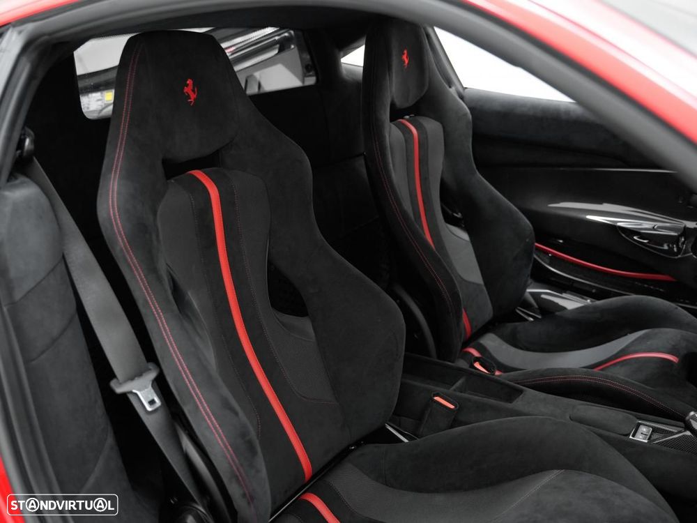 Ferrari 488 Pista - 7