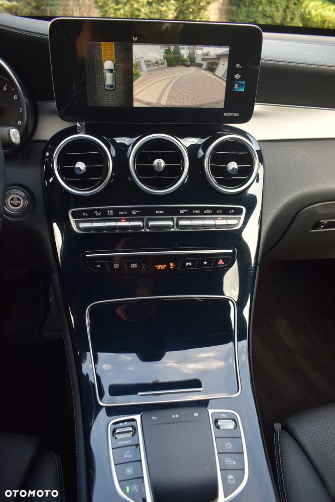 Mercedes-Benz GLC 200 4-Matic - 10