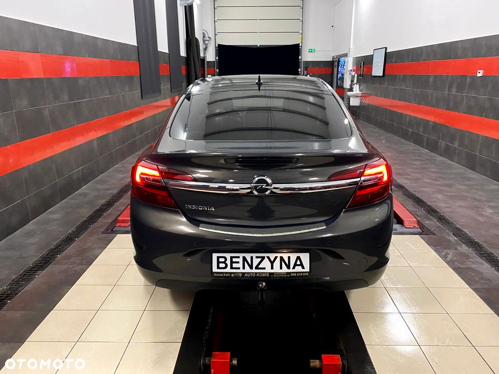 Opel Insignia 1.4 T Cosmo S&S - 12
