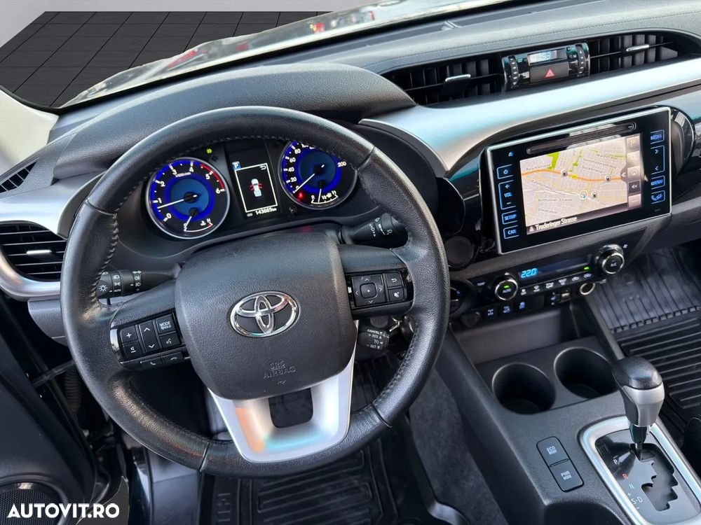 Toyota Hilux 2.4D 150CP 4x4 Double Cab AT Style - 14