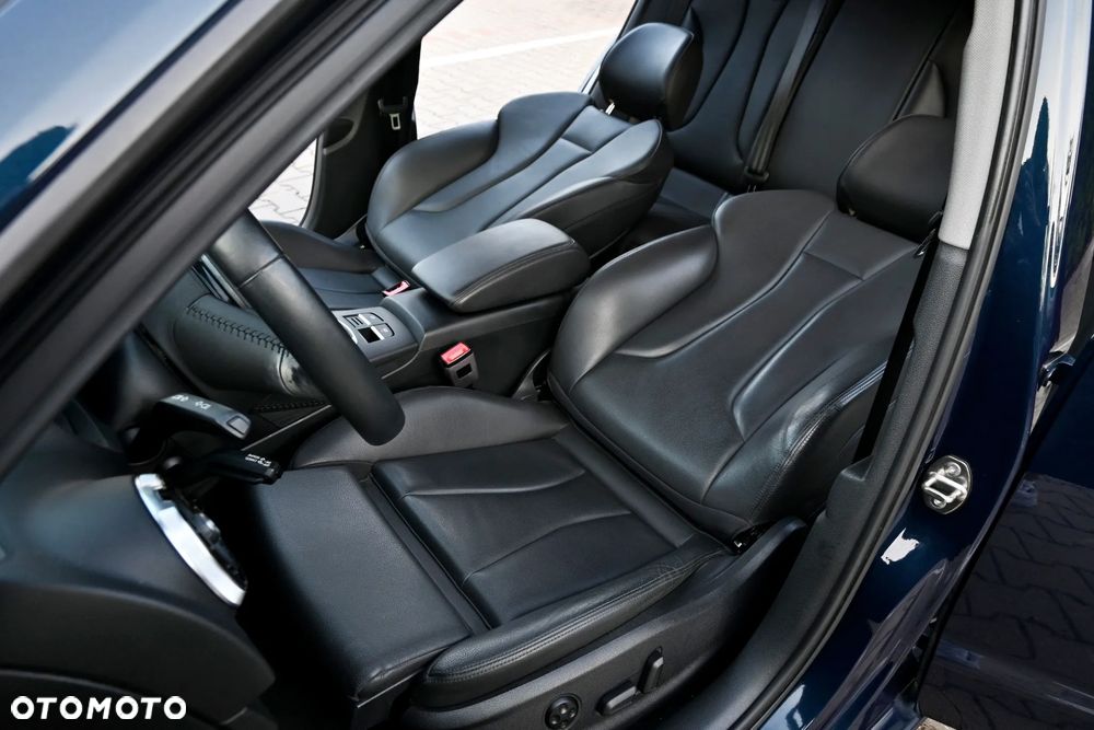 Audi A3 Sportback 2.0 TDI S tronic design - 30