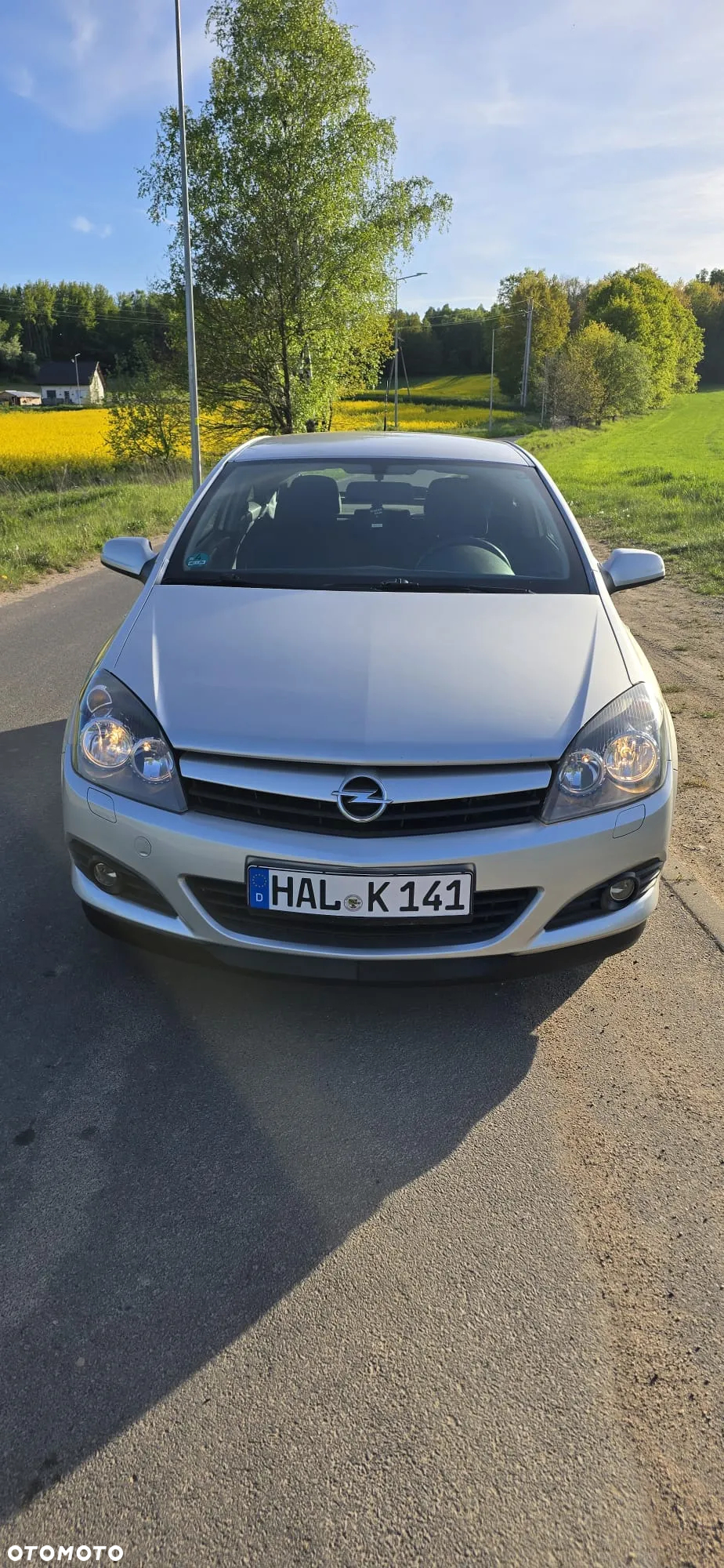 Opel Astra III GTC 1.6 Cosmo - 4