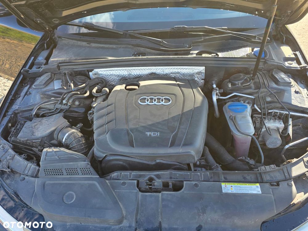 Audi A4 Avant 2.0 TDI - 9