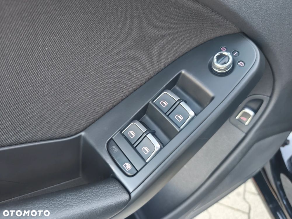 Audi A4 Avant 2.0 TDI Quattro S tronic - 26