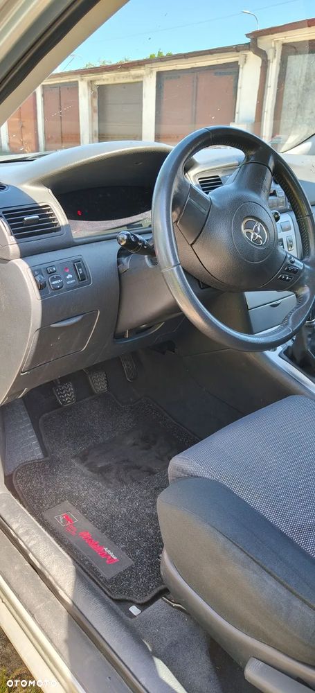 Toyota Corolla 1.4 VVT-i Luna - 5