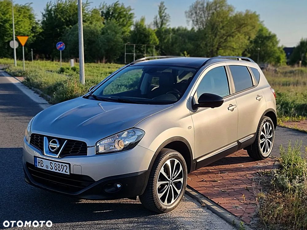Nissan Qashqai - 1