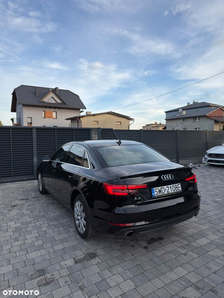 Audi A4 Avant - 13