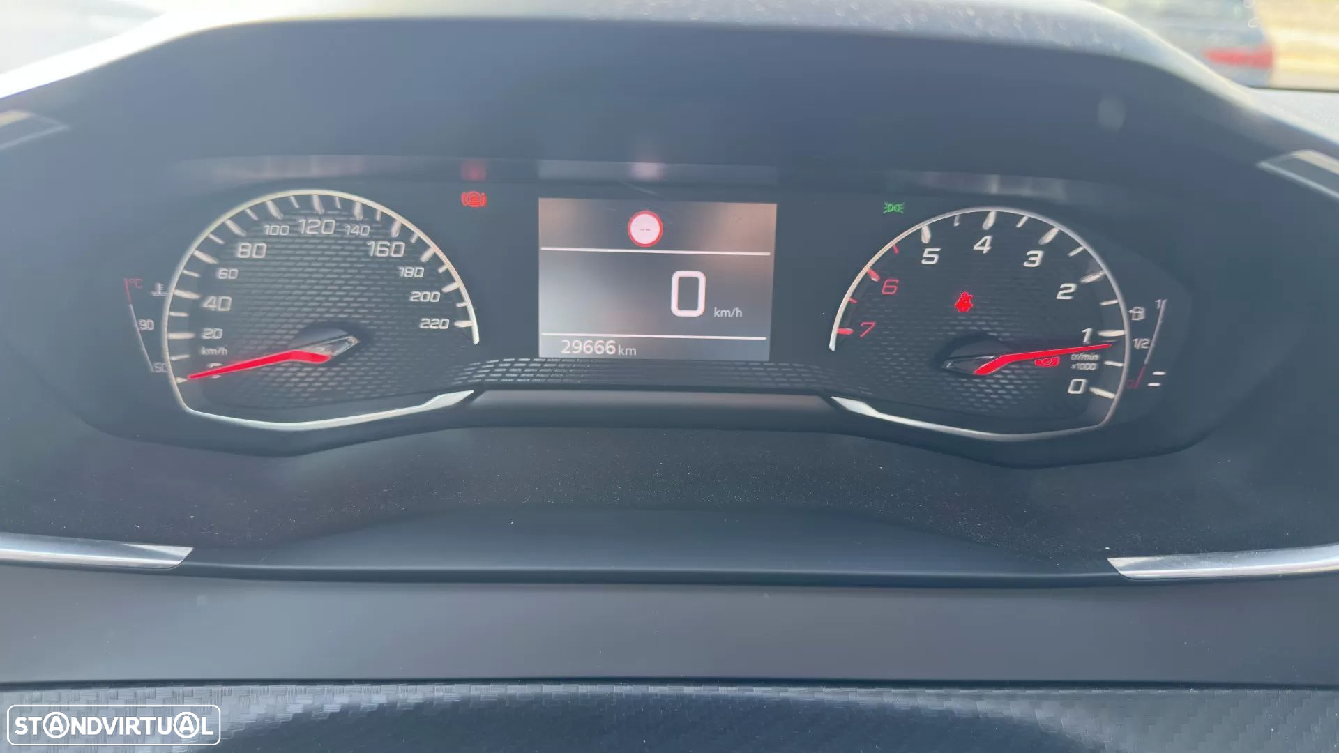 Peugeot 208 1.2 PureTech Active Pack - 10