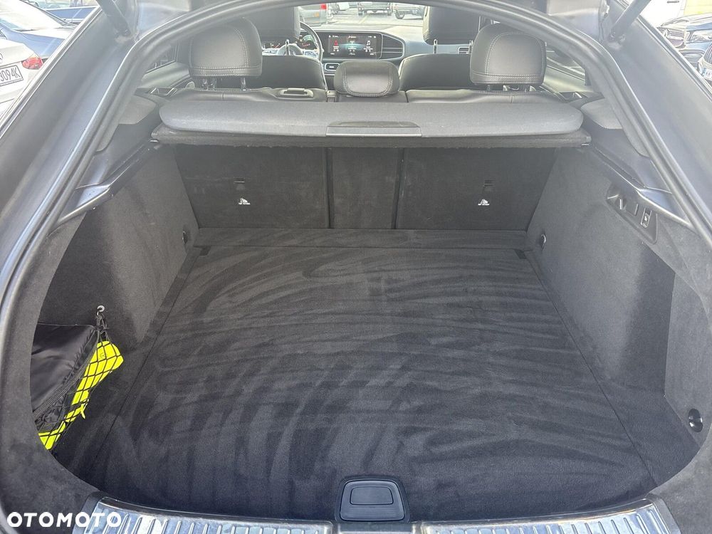 Mercedes-Benz GLE - 26