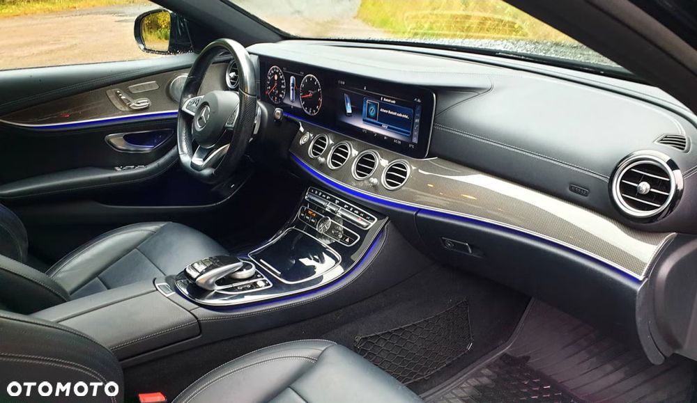 Mercedes-Benz Klasa E 200 9G-TRONIC AMG Line - 35