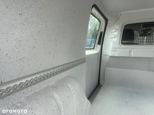 Volkswagen caddy - 8