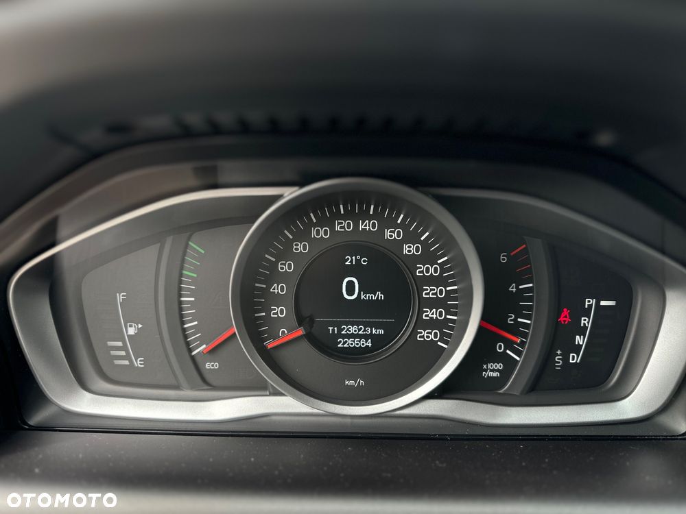 Volvo XC 60 - 28