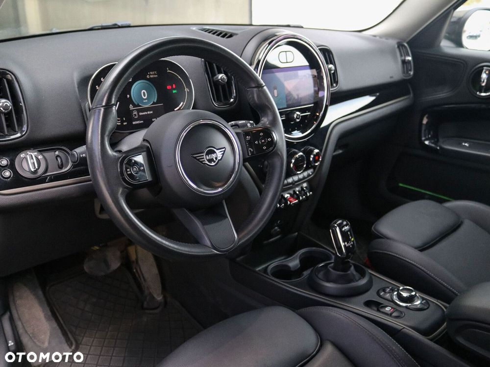 MINI Countryman Cooper Classic Trim - 18